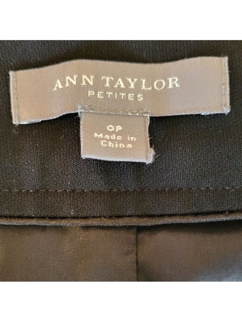 Ann Taylor Pencil Skirt Flat Front Black Business Career Wear Women's Size 0P - Picture 9 of 12
